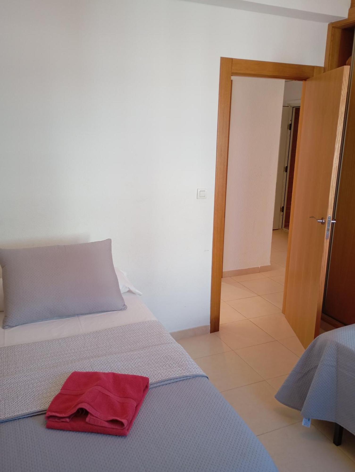Apartamentos Danesp-Playa De Les Amplaries Marina Dor- Frontales Al Mar Oropesa del Mar Exteriör bild